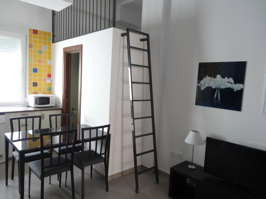 Malaga Apartamentos - Nuno Gomez, 24 Dış mekan fotoğraf