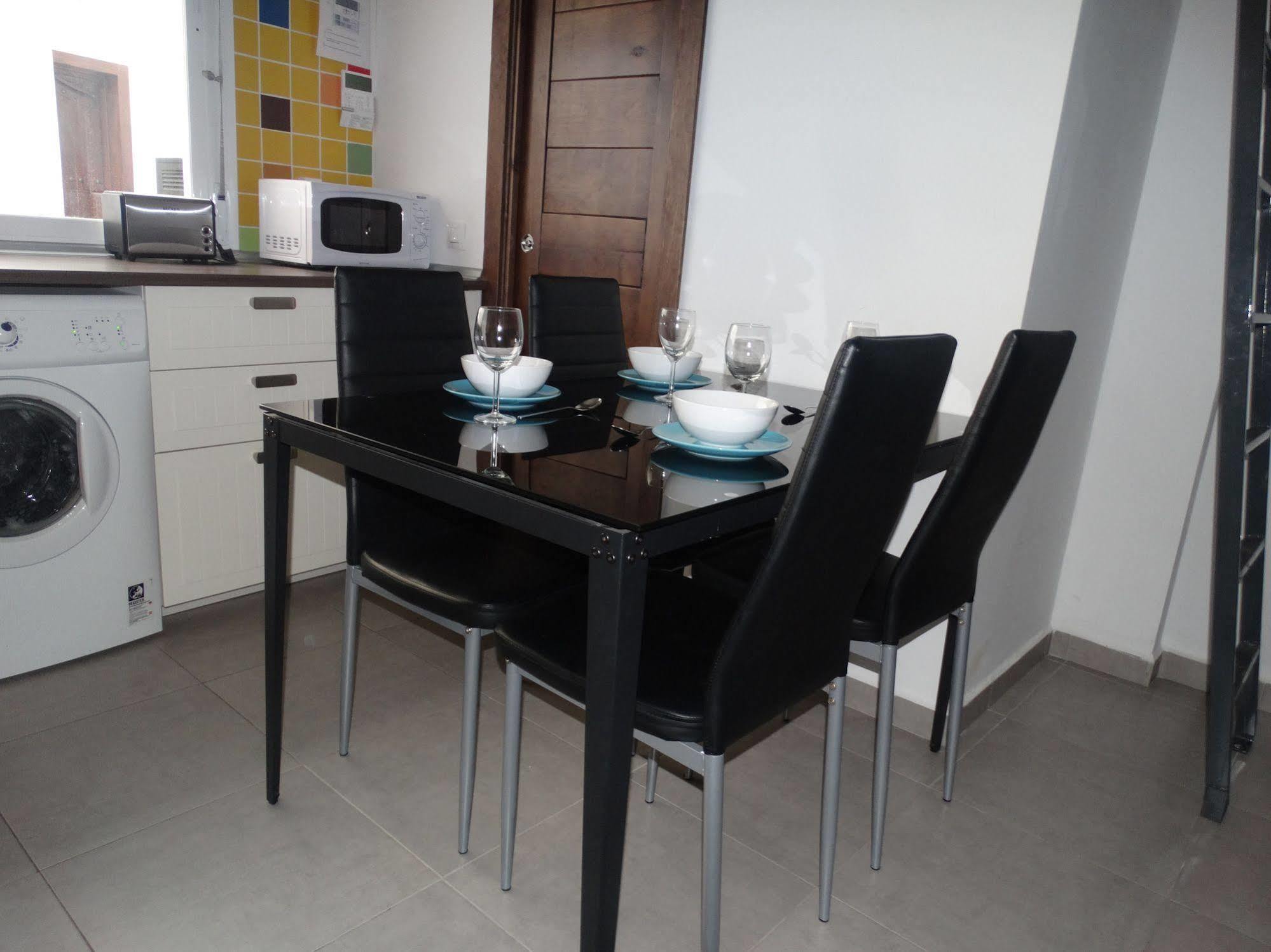 Malaga Apartamentos - Nuno Gomez, 24 Dış mekan fotoğraf