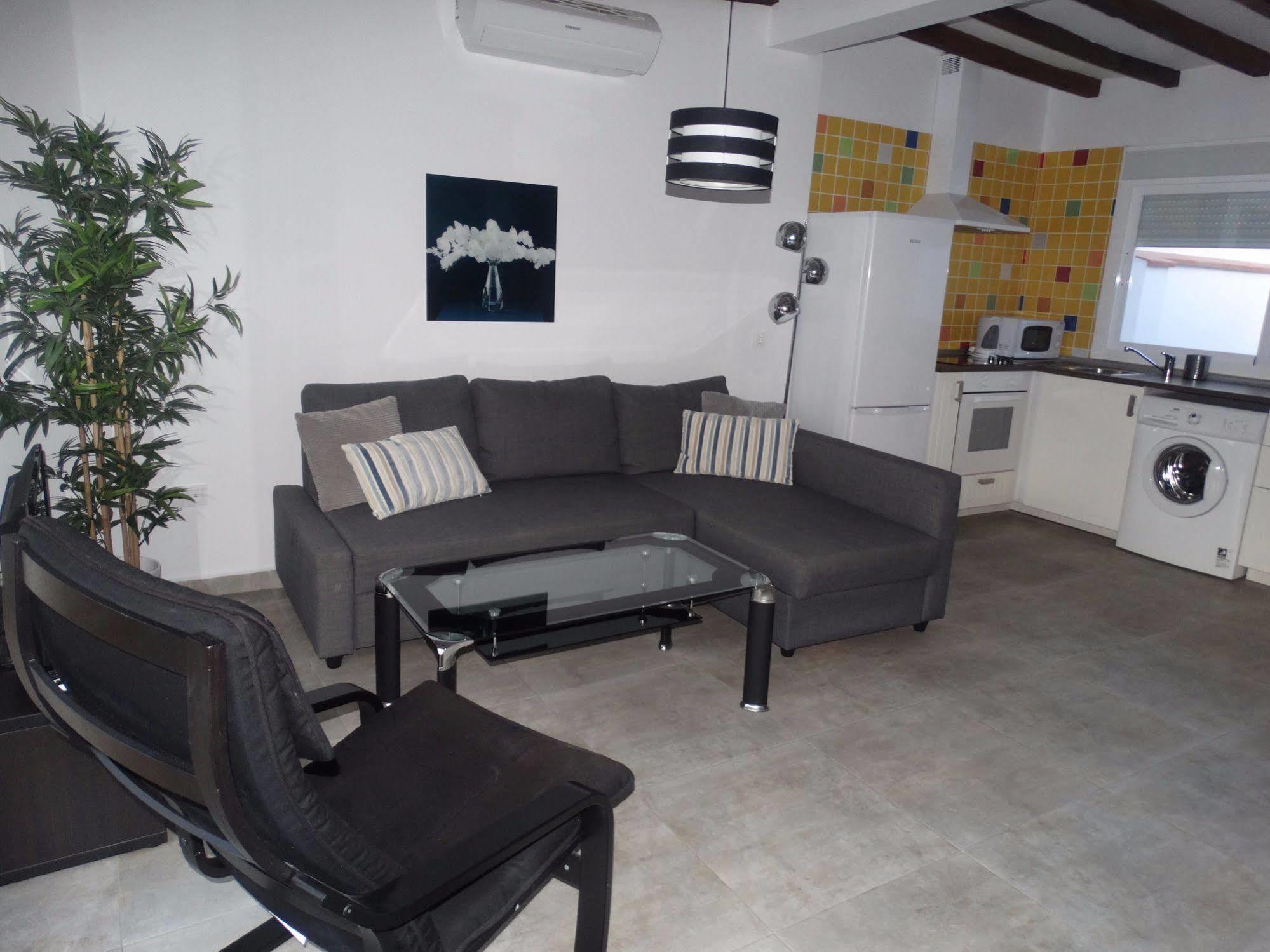 Malaga Apartamentos - Nuno Gomez, 24 Dış mekan fotoğraf