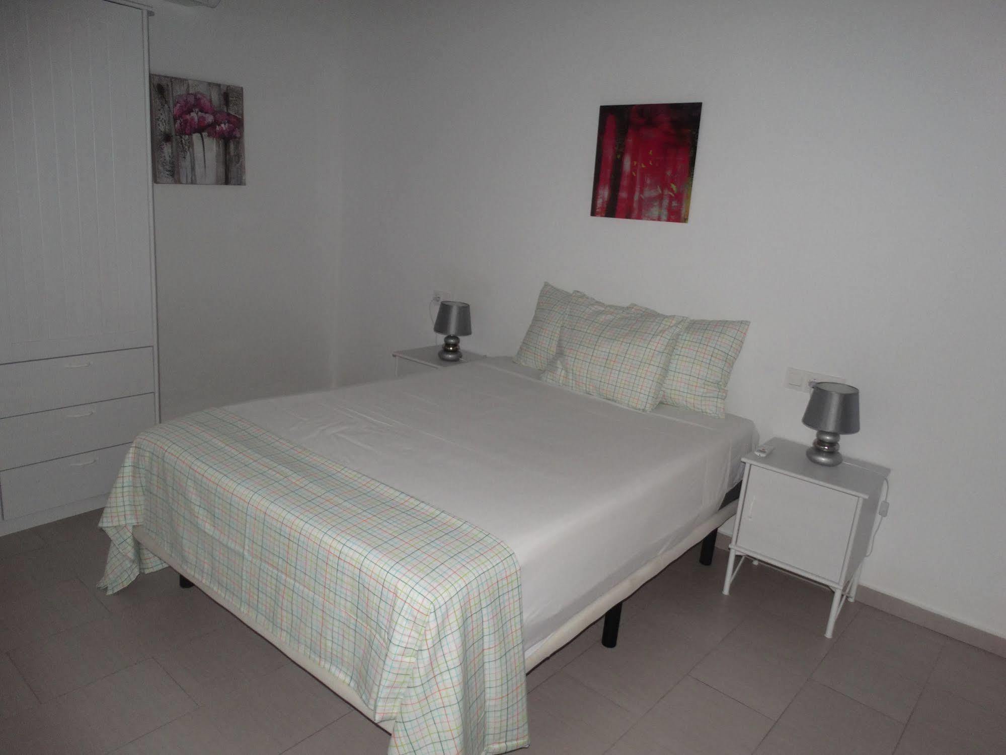 Malaga Apartamentos - Nuno Gomez, 24 Dış mekan fotoğraf